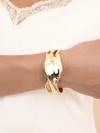Wavy Days Cuff - 18k Gold Plated