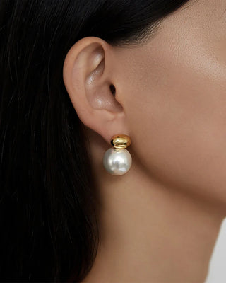 Alice Pearl Earring